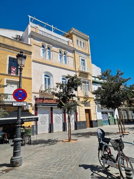 Foto a568058a-fb1e-4b70-a920-44a83a6c2c99. Local comercial local en venta en calle Feria en Feria Sevilla