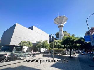 Lloguer Local Comercial a Sagnier-Plaça de Catalunya. Local en alquiler en plaça catalunya.