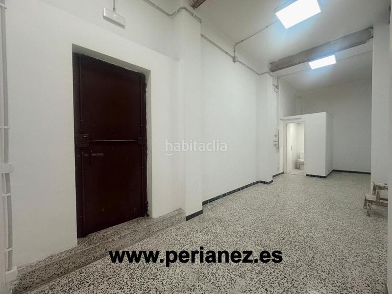 Foto 75fe5abf-9742-476d-93bb-2417e0ffd79a. Alquiler local comercial local en alquiler en centro. en Prat de Llobregat (El)
