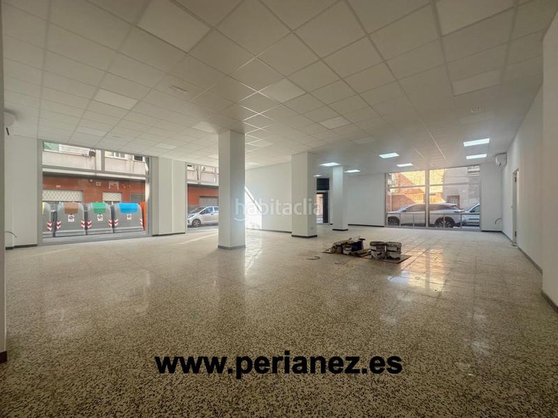 Foto f2b017c9-658d-4c44-b853-0aca479863c4. Alquiler local comercial local en alquiler en centro. en Prat de Llobregat (El)