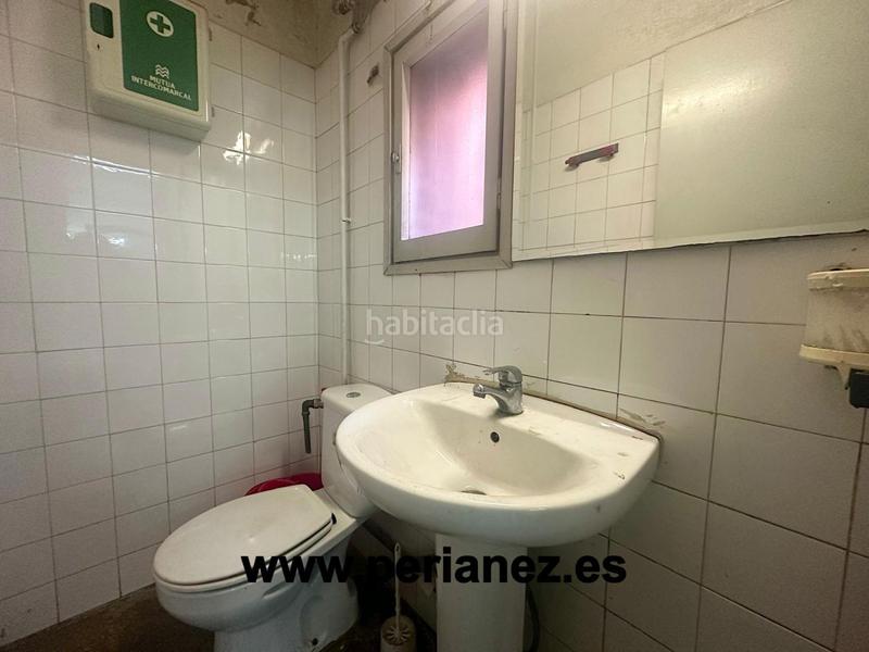 Foto 0eb282a3-9120-4fdd-b73c-4cf1b57a53d6. Local comercial local en venta en barri sant jordi. en Prat de Llobregat (El)