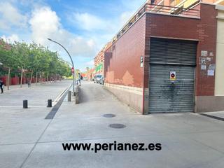 Parking voiture à Estruch-Eixample. Aparcamiento en venta en onze de septembre.