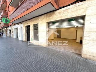 Lloguer Local Comercial a Estruch-Eixample. Local en alquiler en av. virgen de montserrat sud.