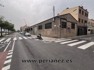 Location Bâtiment à usage industriel à Eixample Sud - La Barceloneta. Nave industrial en alquiler en el prat.