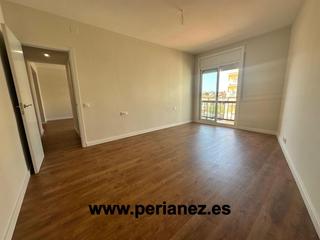 Etagenwohnung in Centre. Piso en venta en centre, 4 dormitorios.