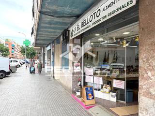 Transfer Business premise in Sagnier-Plaça de Catalunya. Local en traspaso en remolar.