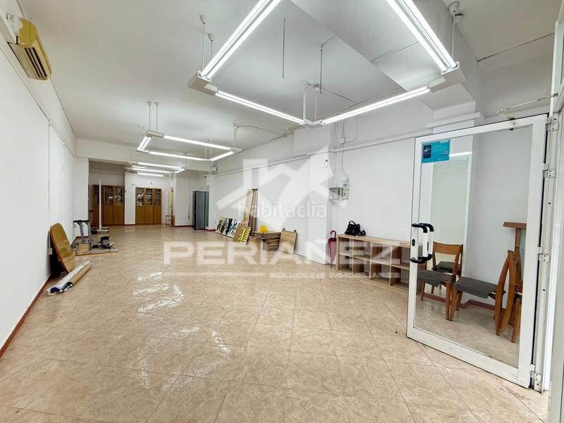 Foto ef461ca2-d1b8-4343-b010-1e525f556861. Alquiler local comercial local en alquiler en marina. en Prat de Llobregat (El)