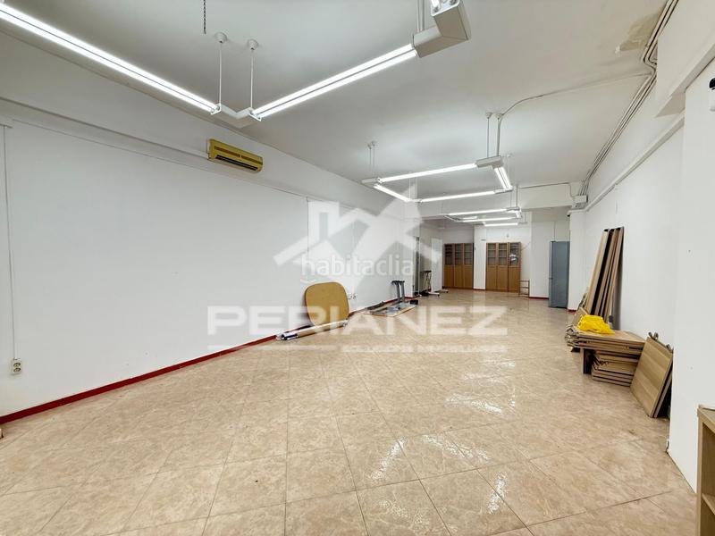 Foto 4763de4d-1584-46d6-b93d-dd9754a6305c. Lloguer local comercial a Estruch-Eixample Prat de Llobregat (El)