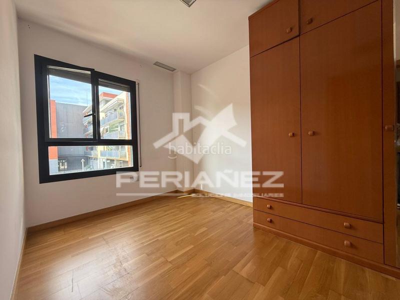 Foto 064c6a0e-5aaa-430c-a454-3297d5f62a5d. Location appartement avec parking dans Eixample Sud - La Barceloneta Prat de Llobregat (El)