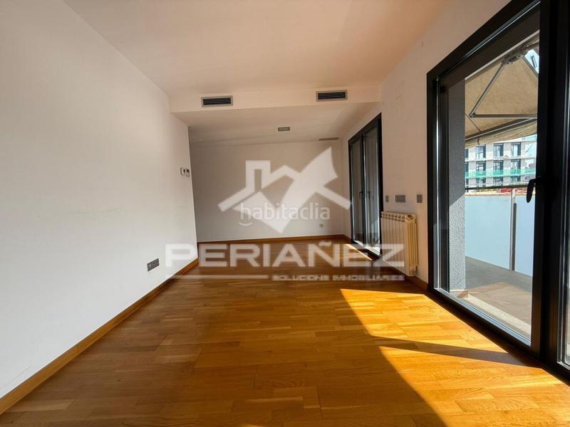 Foto 227a3d1b-2906-4f19-9a78-968d314bbf5a. Location appartement avec parking dans Eixample Sud - La Barceloneta Prat de Llobregat (El)