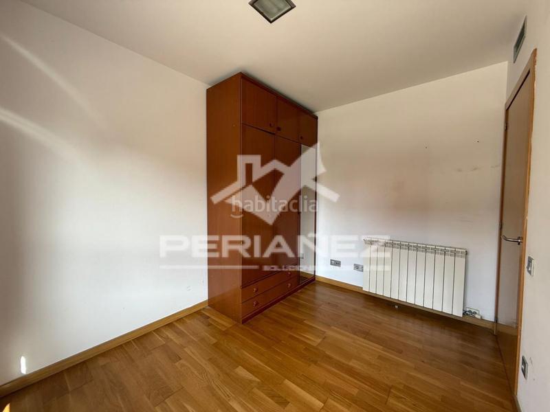Foto 434ad834-e5a2-404c-bf33-2b01e20012bb. Location appartement avec parking dans Eixample Sud - La Barceloneta Prat de Llobregat (El)