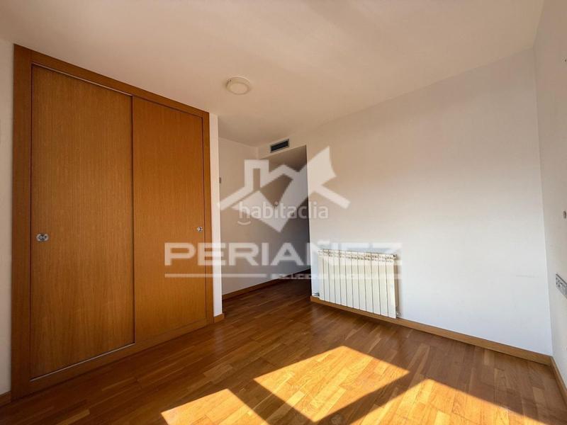 Foto 711bb419-d7f6-4146-be70-41d7488a7011. Location appartement avec parking dans Eixample Sud - La Barceloneta Prat de Llobregat (El)