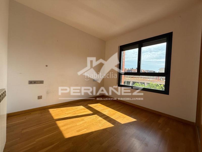 Foto ac186ad8-e3de-4fc0-9a42-34d5dee352e7. Location appartement avec parking dans Eixample Sud - La Barceloneta Prat de Llobregat (El)