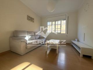 Location Appartement à Centre. Piso en alquiler en marina, 3 dormitorios.