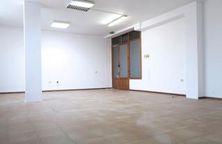 Lloguer Local Comercial  Calle san antonio