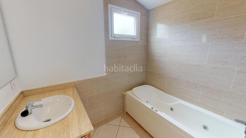 Foto 8ca8eaf2-6359-484c-aa60-8193522c822f. Affitto casa a schiera in avenida el guincho 4 in San Miguel de Abona