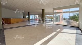 Alquiler Local Comercial en Avenida el guincho 4. Local comercial de 460 m2 en alquiler