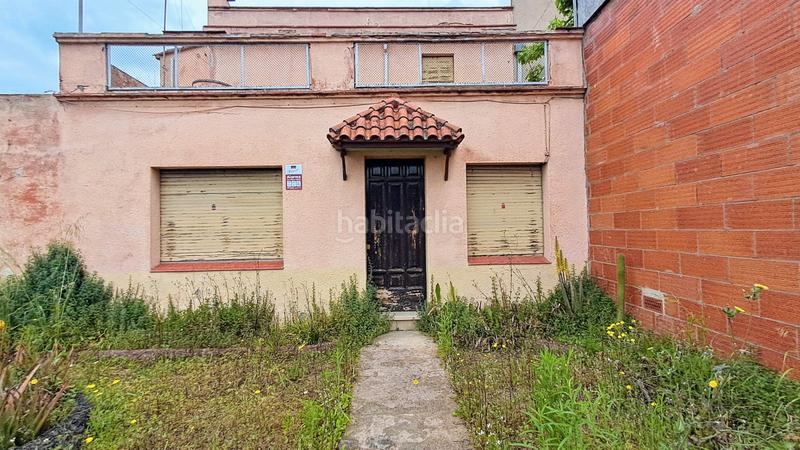 Foto 3d744713-ddb8-4803-bffe-7d018bae7297. Casa pareada casa para reformar situada en el centro del pueblo. en Cassà de la Selva