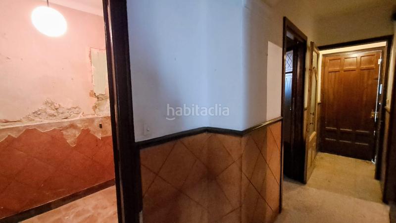 Foto ab46a209-21e1-4f79-9119-c6f3965ec02c. Casa pareada casa para reformar situada en el centro del pueblo. en Cassà de la Selva