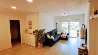 Pis a Cassà de la Selva. Maravilloso piso de 3 habitaciones dobles, muy luminoso y totalm