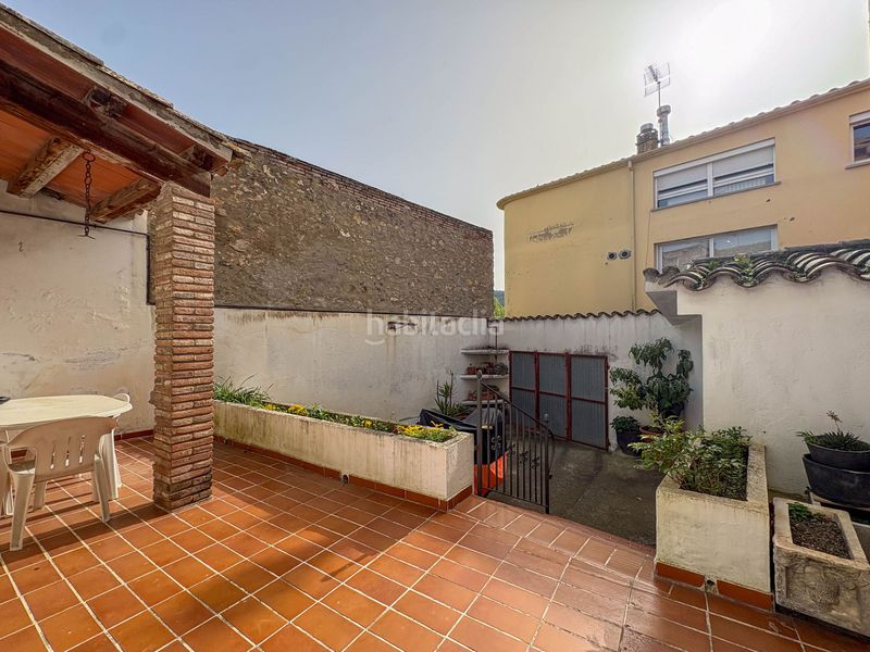 Foto 1fb8fc0b-0fad-43d0-b1ba-43943b43f73e. Casa adossada amb xemeneia calefacció a Quart