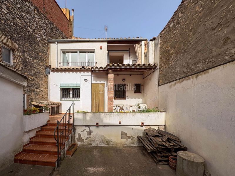 Foto 5639bfbe-19a7-4af5-9604-1842449e9472. Casa adossada amb xemeneia calefacció a Quart