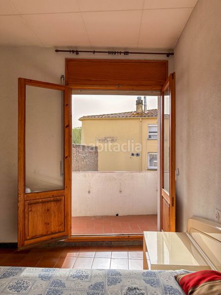 Foto bcafbee9-60ff-497e-93fe-085138610e10. Casa adossada amb xemeneia calefacció a Quart