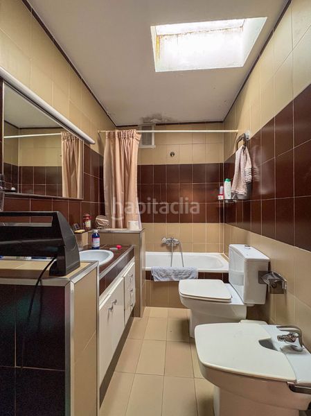 Foto c0541c89-4038-4cb6-b32e-76b75e7e3069. Casa adossada amb xemeneia calefacció a Quart