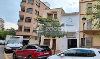 Location Local commercial à Carrer sant tomàs 120. Se alquila casa completa de 78 m planta