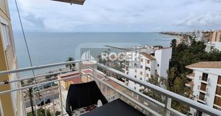 Location Appartement à Avenida ferrandis salvador 126. Alquiler anual piso 2 habitaciones , parking y piscina en benica