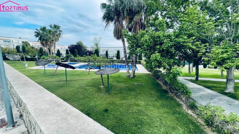 Foto c1c209cf-300c-4e96-829d-ce5189549042. Xalet amb calefacció aparcament piscina a Mas Camarena Bétera