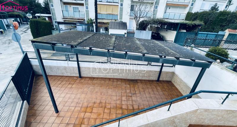 Foto fa39f8e9-8b64-48a1-a104-48607328bca9. Xalet amb calefacció aparcament piscina a Mas Camarena Bétera