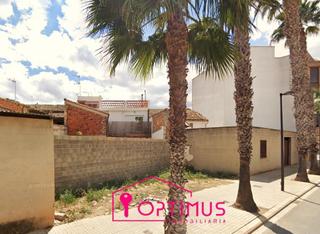 Terreno residencial en Turs. Terreno urbano en turis