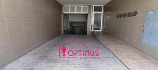 Aparcament cotxe  Calle barra la. Plazas de garaje y trastero en turs