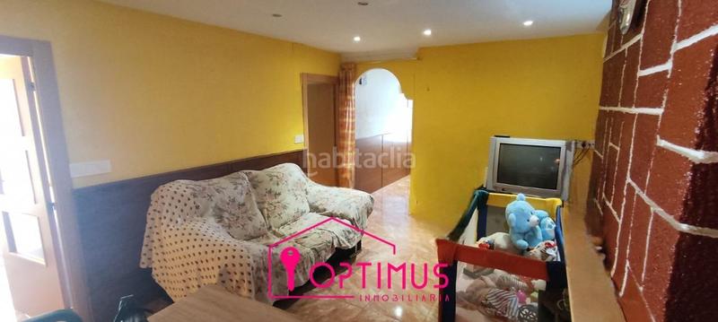 Foto 130d597e-b385-49c6-a73c-9881039fa515. Reihenhaus in Jarafuel