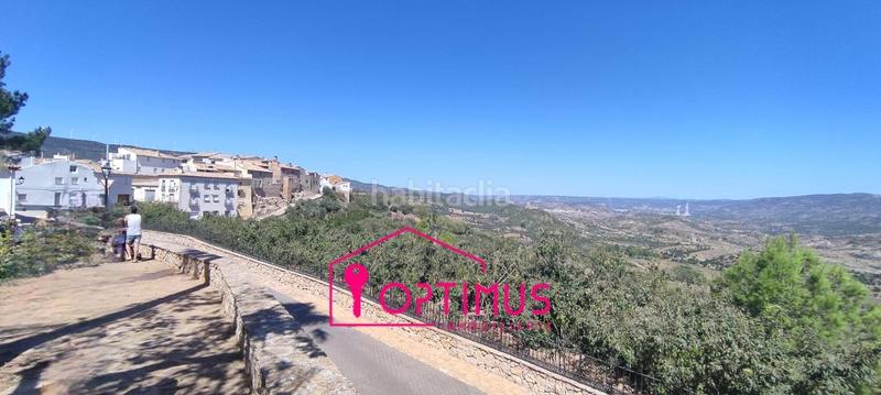 Foto 17eb19bf-9bb0-470d-b5d7-55f05f77ad2e. Reihenhaus in Jarafuel