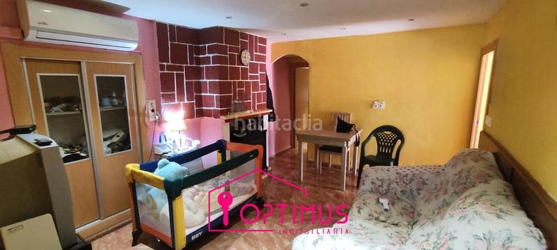 Foto 22aae698-c022-4d9b-9065-df7e9e57692b. Reihenhaus in Jarafuel