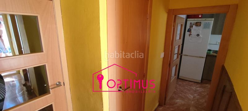 Foto 3c21052a-b92b-4048-8168-0ae533af288f. Reihenhaus in Jarafuel