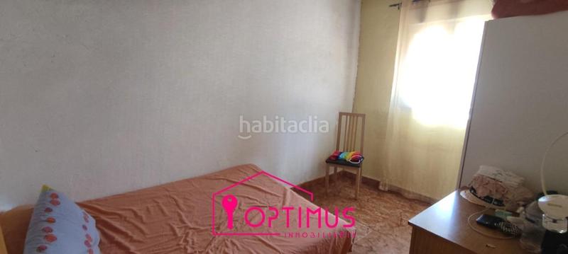 Foto c93031aa-6278-4e84-9eaa-8fc6772e11f3. Reihenhaus in Jarafuel