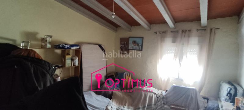 Foto ce6b35cd-7859-4fd6-b0c9-dbfc2a39679b. Reihenhaus in Jarafuel