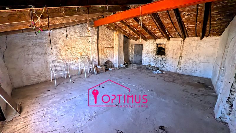 Foto acfc7d6a-1623-41e4-9764-b8c56197193a. Casa adossada a Turís