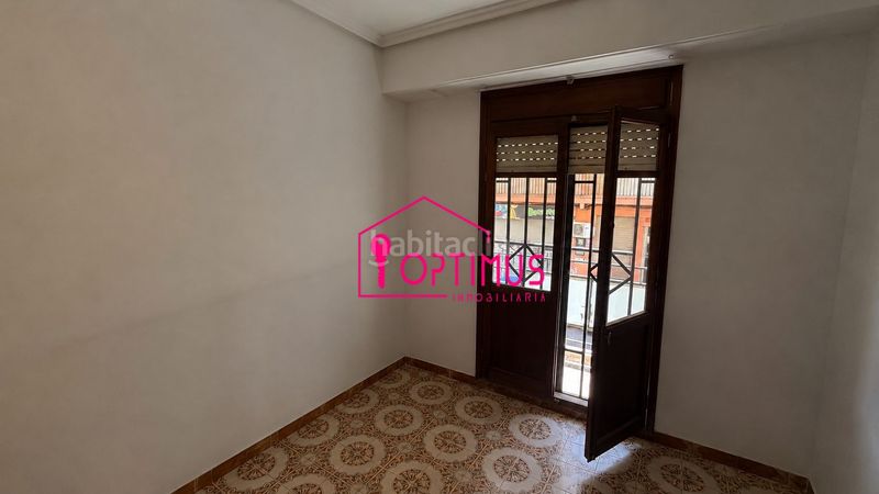 Apartamento exclusiva esta amplia y luminosa vivienda con terraza en benimaclet en Valencia - Imagen 8