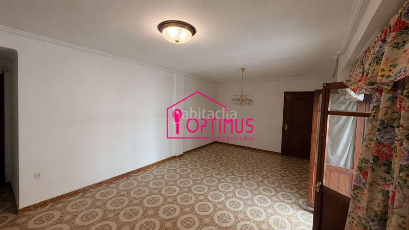 Apartamento exclusiva esta amplia y luminosa vivienda con terraza en benimaclet en Valencia - Imagen 2