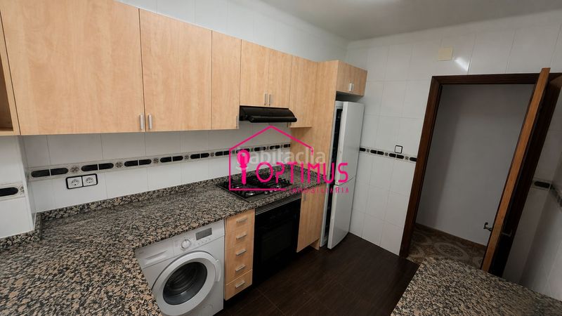 Apartamento exclusiva esta amplia y luminosa vivienda con terraza en benimaclet en Valencia - Imagen 12