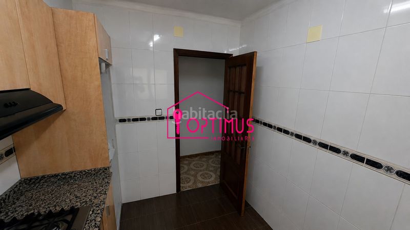 Apartamento exclusiva esta amplia y luminosa vivienda con terraza en benimaclet en Valencia - Imagen 25