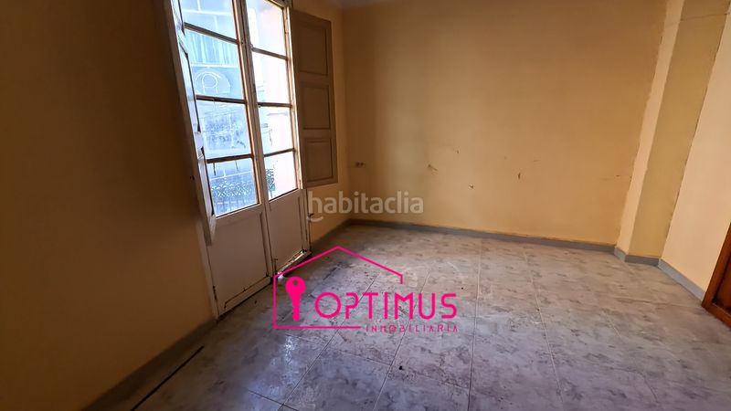 Foto df8c62c3-c812-4726-a801-87a79be836a5. Edificio in Turís