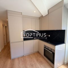 Apartament a Carrer de salvador almenar 7. **atentos inversores**