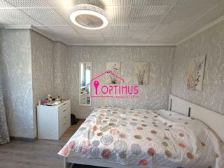 Apartment in Carrer de vicent lladró sena 9