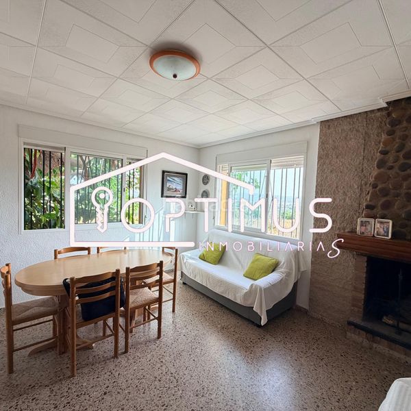 Foto ffbbcfa8-e02b-4b5b-9ff4-f8c6899a8952. Chalet in cami dels carasols 118 in Loriguilla