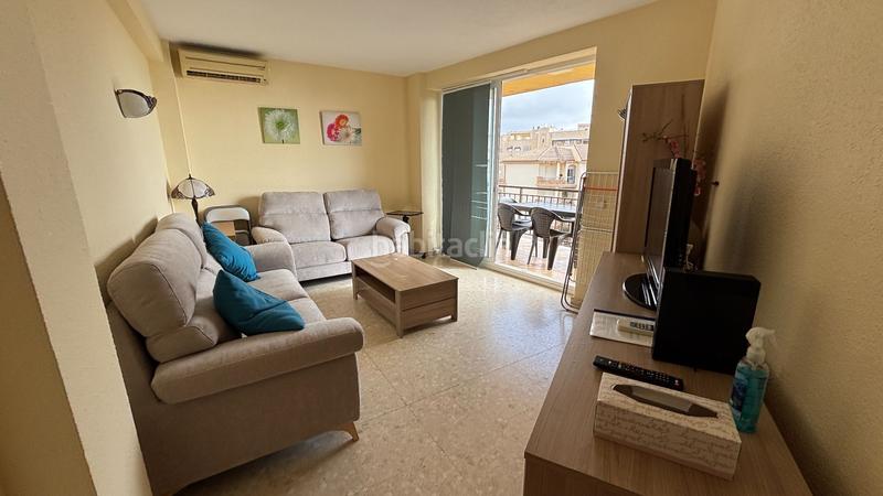 Foto 38e43a35-a537-4956-b75b-266e4aab2e4b. Piccolo appartamento in de la playa in Playamar - Benyamina Torremolinos
